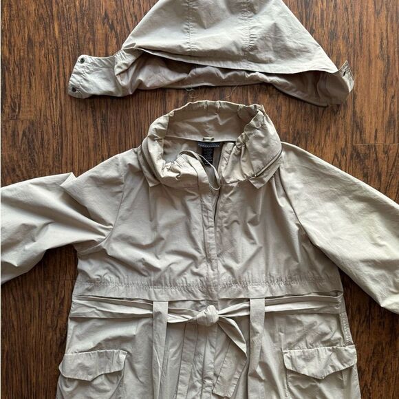 Womens Raincoat Rain Jacket Tan Hood Drawstring Waist Two Way Zipper Size XL - Picture 6 of 16